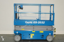 Genie GS-2032 aerial platform