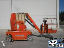 nacelle automotrice Mât vertical JLG