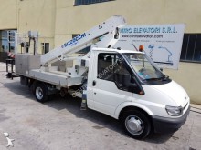 piattaforma su automezzo articolata Bizzocchi