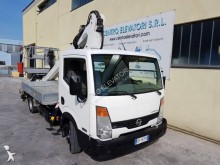 piattaforma su automezzo articolata Oil & Steel