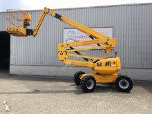 zelfaandrijvende hoogwerker Manitou