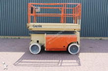 Genie self-propelled