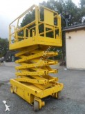 nacelă autopropulsată cu platforma tip foarfece second-hand
