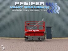 Genie GS-2646 aerial platform
