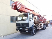 nacela montata pe camion cu brat articulat telescopic Bizzocchi