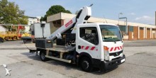 nacelle sur porteur télescopique Nissan