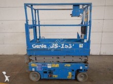 Genie Scissor lift self-propelled