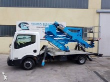 nacela montata pe camion cu brat articulat telescopic Isoli