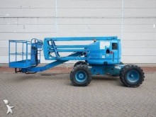 nacelă autopropulsată cu brat articulat second-hand