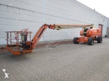 nacelă autopropulsată cu brat telescopic JLG