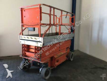 JLG aerial platform