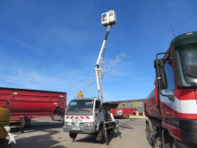 nacela montata pe camion Nissan