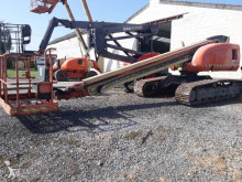 nacelă autopropulsată cu brat telescopic JLG