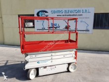 nacelă autopropulsată cu platforma tip foarfece second-hand