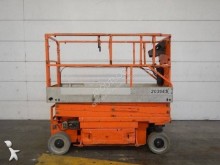 JLG 2030ES aerial platform