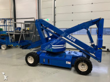 UpRight self-propelled aerial platform