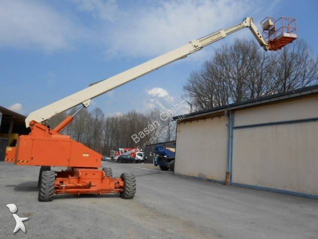 Vedeţi fotografiile Cu nacela JLG 80 HX +6