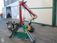 n/a Forest crane
