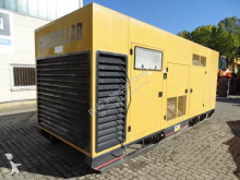 Caterpillar generator construction
