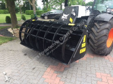 Bobcat Silage pieces