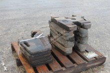 n/a Tractor pieces