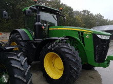 John Deere Landwirtschaftstraktor