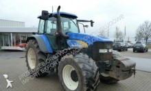 New Holland T9 - Tier 4A TM175 Landwirtschaftstraktor