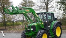 John Deere Landwirtschaftstraktor