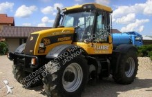JCB Landwirtschaftstraktor