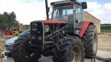 Massey Ferguson Landwirtschaftstraktor