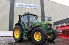 John Deere Landwirtschaftstraktor