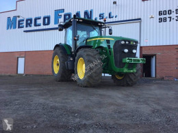 tractor agrícola John Deere