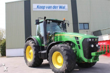 John Deere Landwirtschaftstraktor