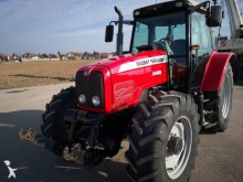 Massey Ferguson Landwirtschaftstraktor