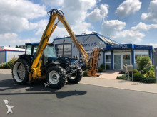 New Holland Landwirtschaftstraktor