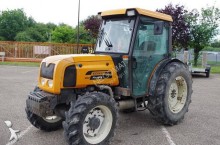 Renault Fructus 130 Landwirtschaftstraktor