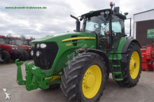John Deere Landwirtschaftstraktor