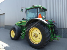 John Deere Landwirtschaftstraktor