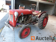 tracteur agricole David Brown