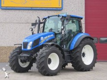 landbouwtractor New Holland