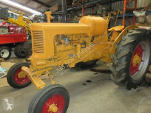 landbouwtractor onbekend