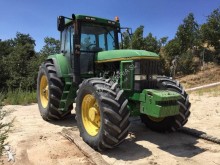 John Deere 7800 farm tractor