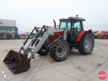 Massey Ferguson MF6180 Landwirtschaftstraktor