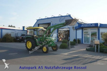 John Deere 1040S Schlepper mit Anbauteilen