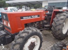 tracteur agricole New Holland 70-56