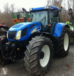 New Holland Landwirtschaftstraktor