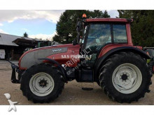 Valtra T 130