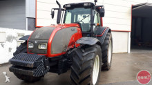 Valtra Landwirtschaftstraktor