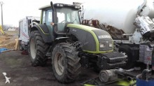 Valtra Landwirtschaftstraktor