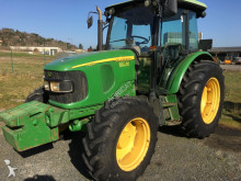 John Deere 5820 Landwirtschaftstraktor
